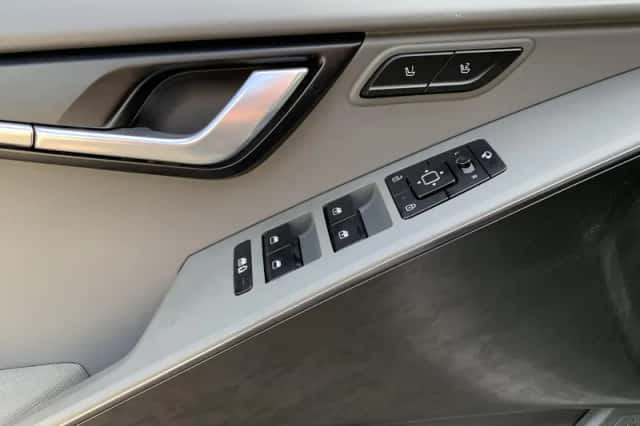 Kia Niro (2023) thumbnail 14