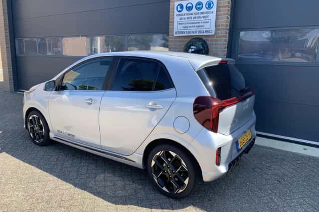 Kia Picanto (2025) thumbnail 4