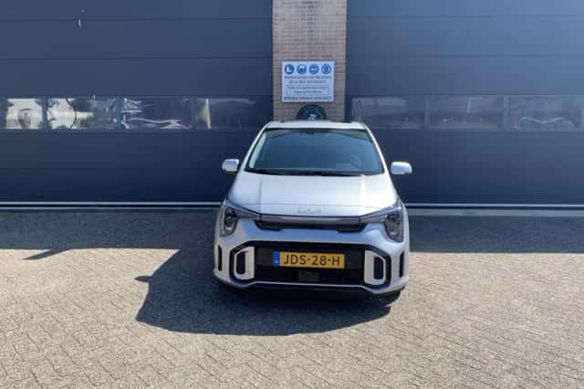 Kia Picanto (2025) thumbnail 5