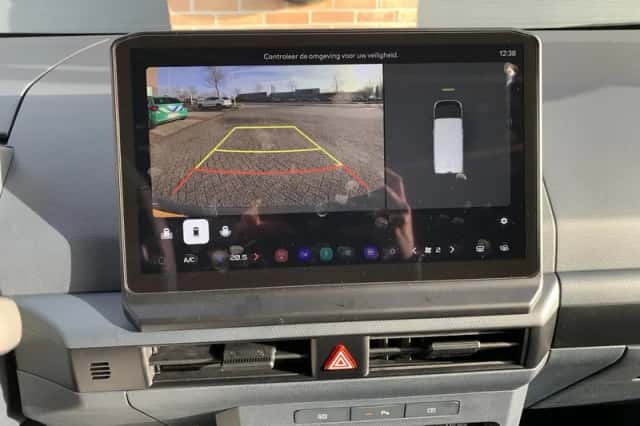 Kia PV5 (2025) thumbnail 20