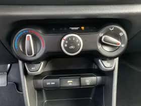 Kia Picanto (2025) thumbnail 17