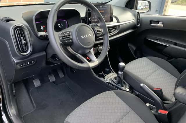 Kia Picanto (2025) thumbnail 8