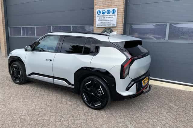 Kia EV3 (2025) thumbnail 4