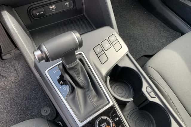 Kia Sportage (2024) thumbnail 17