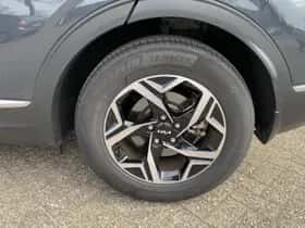 Kia Sportage (2024) thumbnail 3