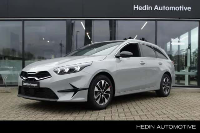 Kia Ceed Sportswagon (2025) thumbnail 1