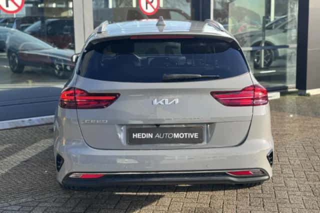 Kia Ceed Sportswagon (2025) thumbnail 4