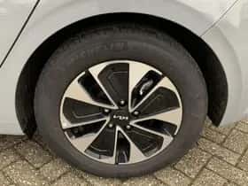Kia Ceed Sportswagon (2025) thumbnail 8