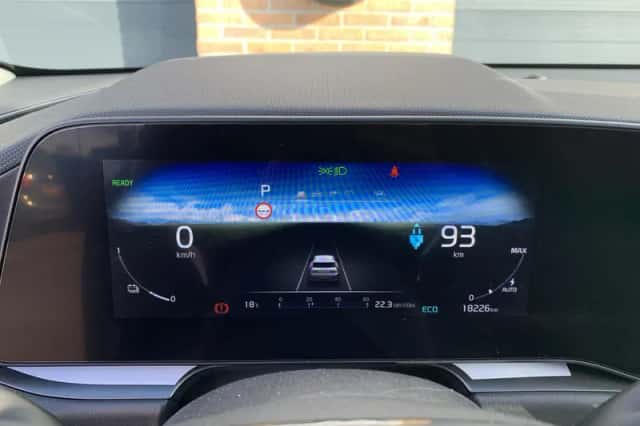 Kia Niro EV (2025) thumbnail 16