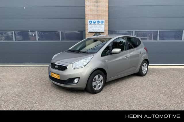 Kia Venga (2013) thumbnail 1