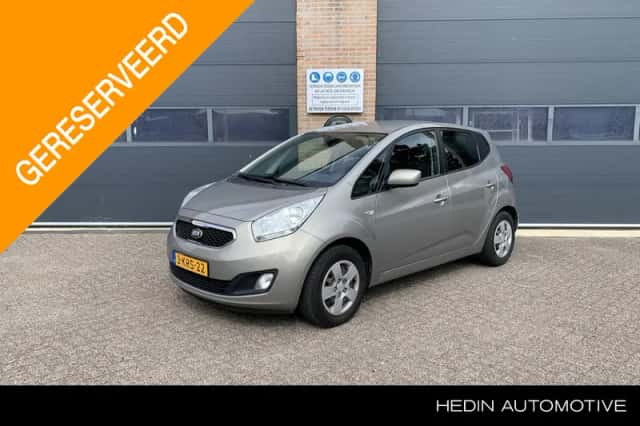 Kia Venga (2013) thumbnail 1