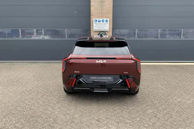 Kia EV4 (2026) thumbnail 6