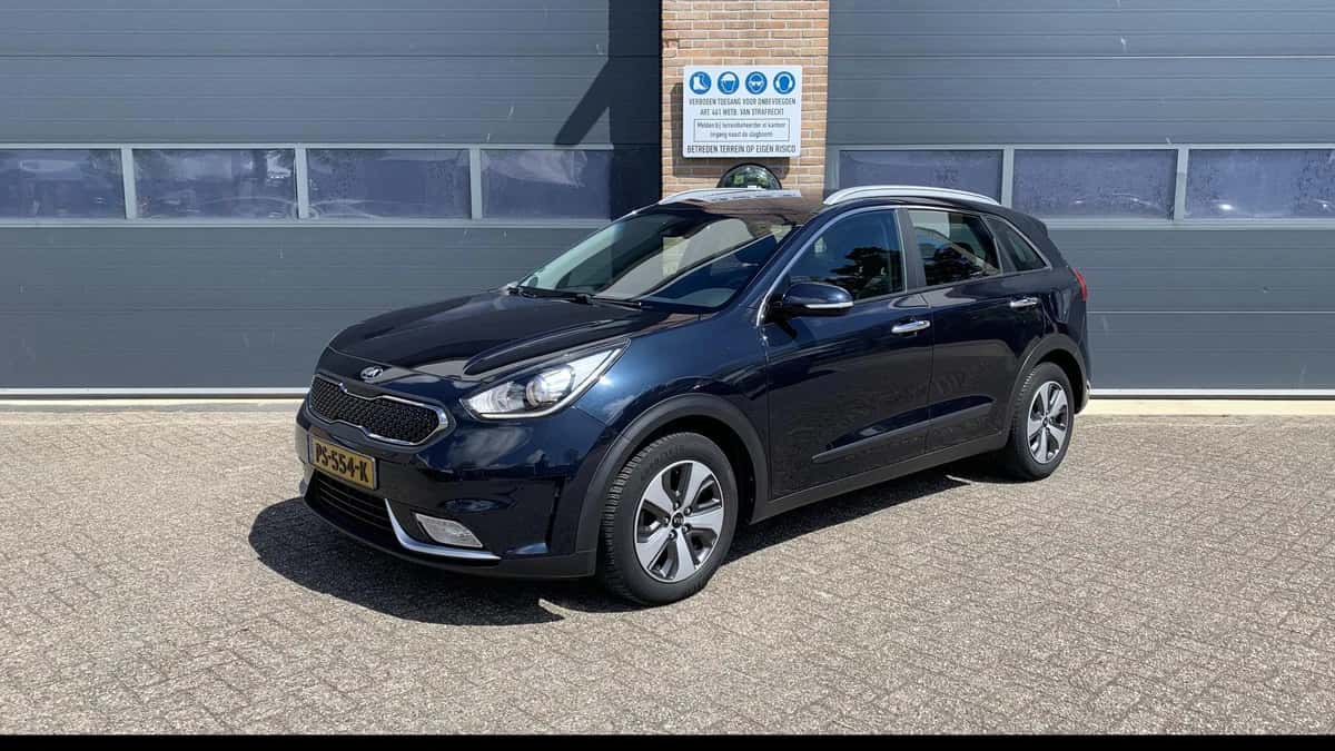 Kia Niro (2017) — foto 1