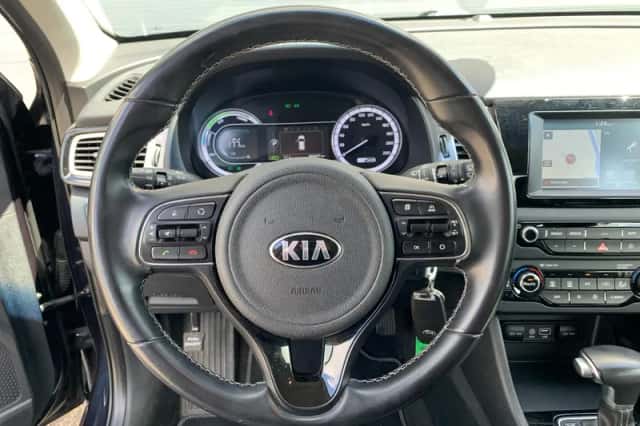 Kia Niro (2017) thumbnail 13