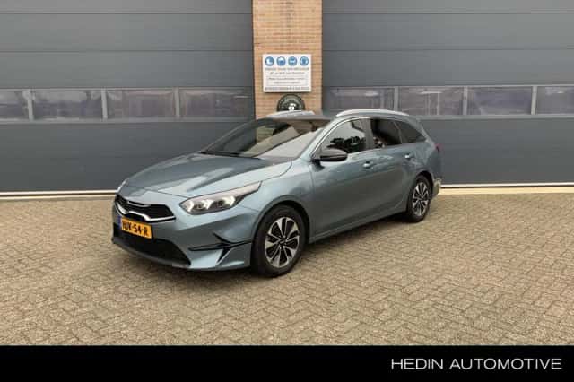 Kia Ceed Sportswagon (2025) thumbnail 1