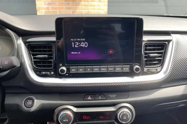 Kia Stonic (2025) thumbnail 15