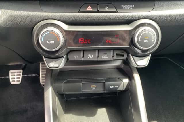 Kia Stonic (2025) thumbnail 19