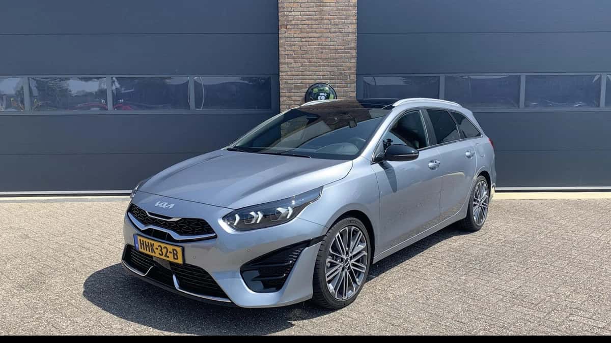 Kia Ceed Sportswagon (2025) — foto 1