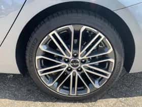 Kia Ceed Sportswagon (2025) thumbnail 3