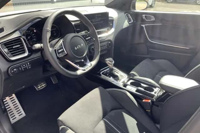 Kia XCeed (2025) thumbnail 12