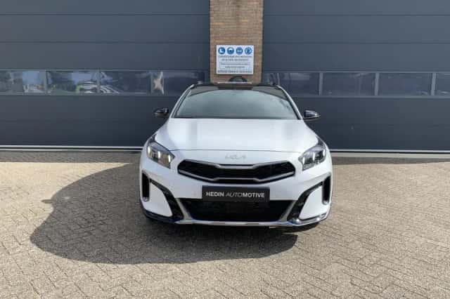 Kia XCeed (2025) thumbnail 5