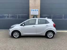 Kia Picanto (2021) thumbnail 2