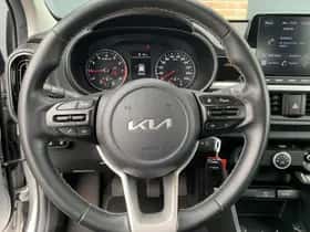 Kia Picanto (2021) thumbnail 11