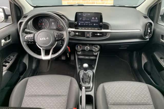 Kia Picanto (2021) thumbnail 17