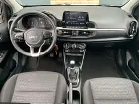 Kia Picanto (2021) thumbnail 17