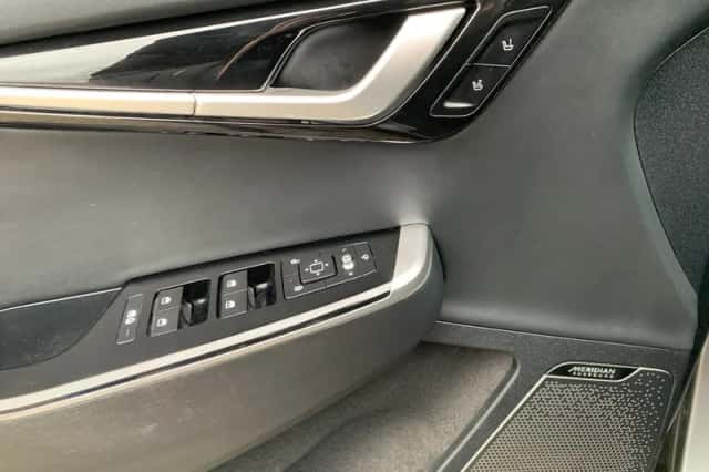 Kia EV6 (2022) thumbnail 14