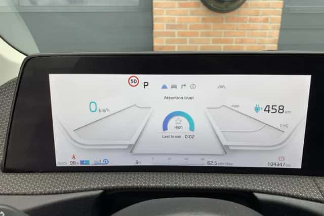 Kia EV6 (2022) thumbnail 23