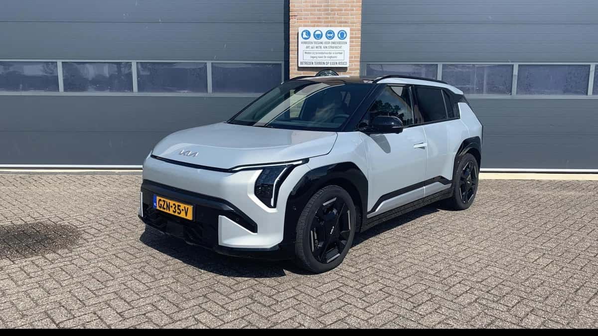 Kia EV3 (2025) — foto 1