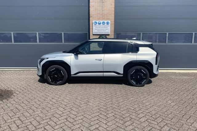 Kia EV3 (2025) thumbnail 2