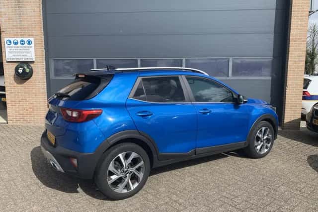 Kia Stonic (2022) thumbnail 19