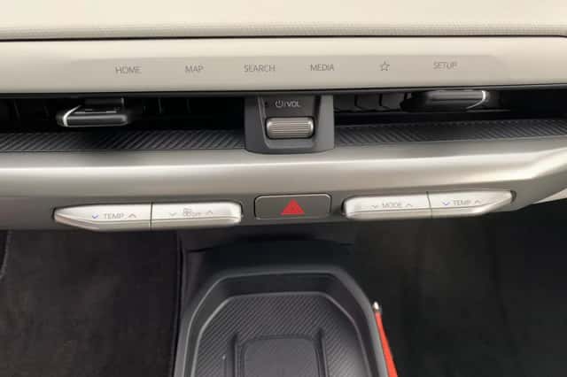 Kia EV4 (2025) thumbnail 24
