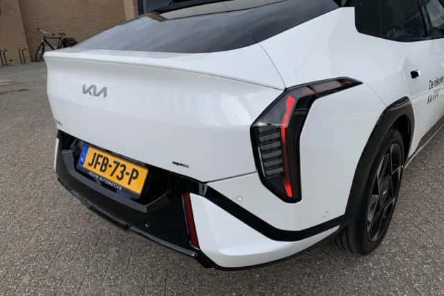 Kia EV4 (2025) thumbnail 10