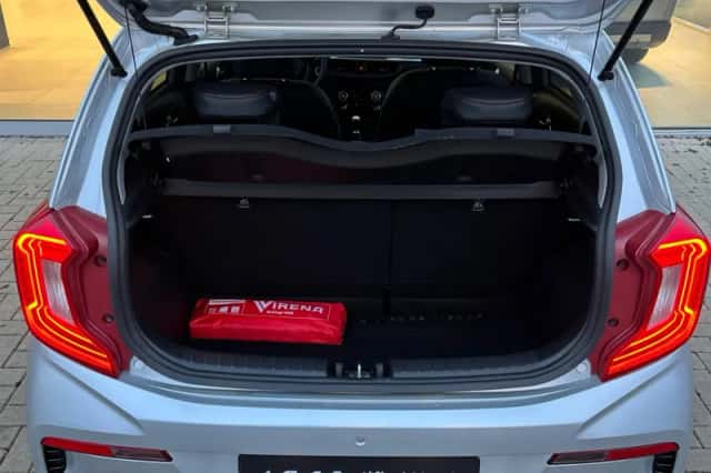 Kia Picanto (2024) thumbnail 11