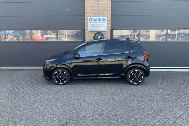 Kia Picanto (2025) thumbnail 2