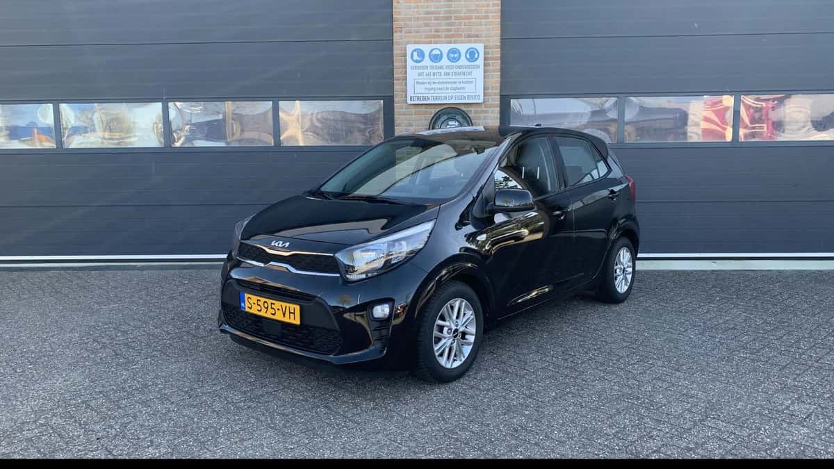 Kia Picanto (2023) — foto 1
