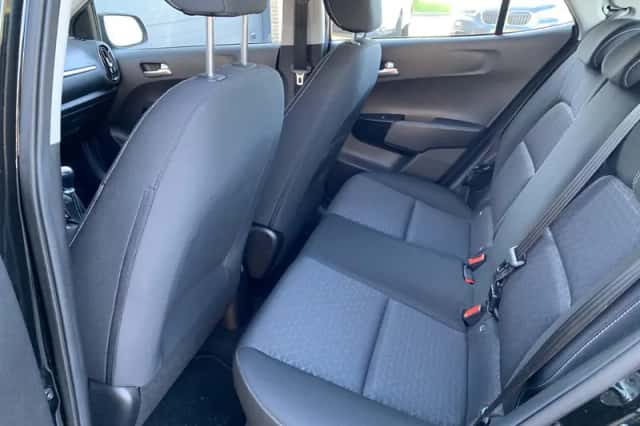 Kia Picanto (2023) thumbnail 19