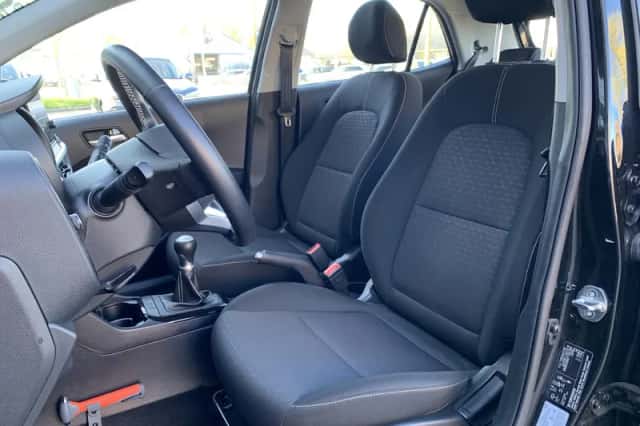 Kia Picanto (2023) thumbnail 10