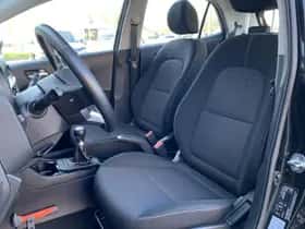 Kia Picanto (2023) thumbnail 10