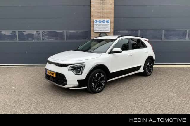 Kia Niro EV (2024) thumbnail 1