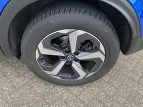Nissan Qashqai (2021) thumbnail 3