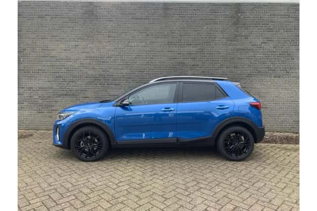 Kia Stonic (2024) thumbnail 2