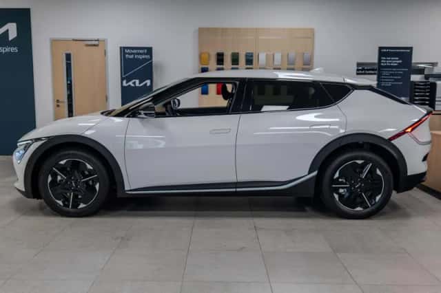 Kia EV6 (2025) thumbnail 17