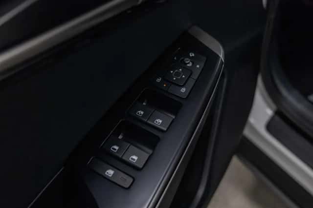 Kia EV6 (2025) thumbnail 5