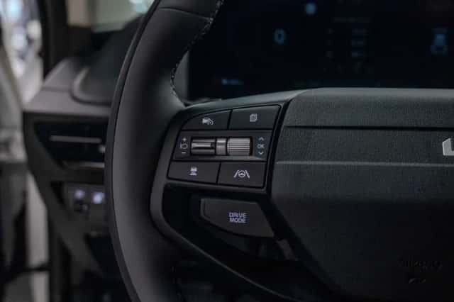 Kia EV6 (2025) thumbnail 7