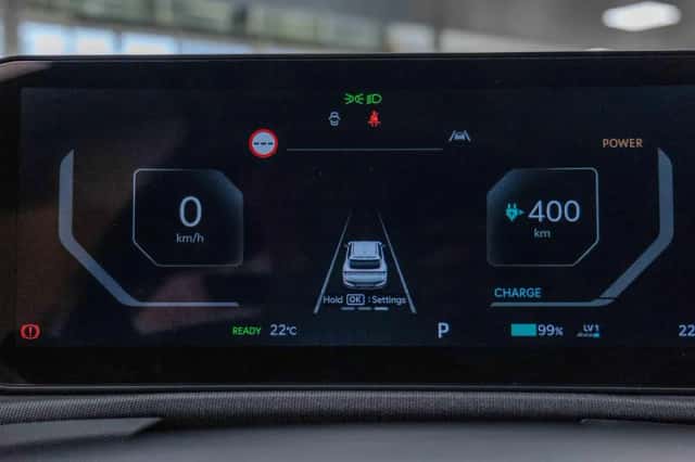 Kia EV6 (2025) thumbnail 9
