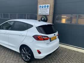 Ford Fiesta (2023) thumbnail 4